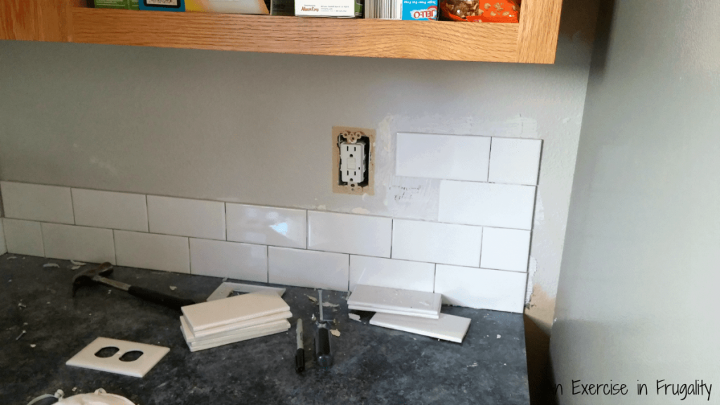 subway tile backsplash