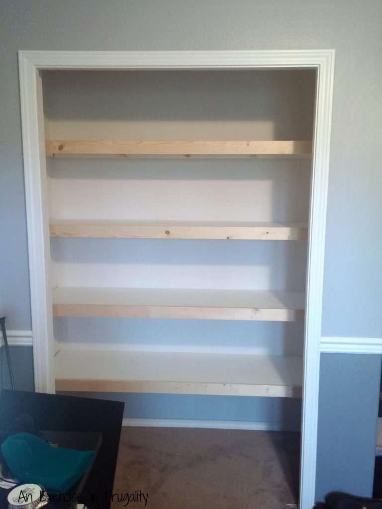 floating shelves with molding