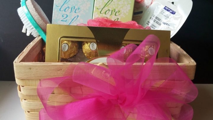 Mother's Day Spa Gift Basket Idea