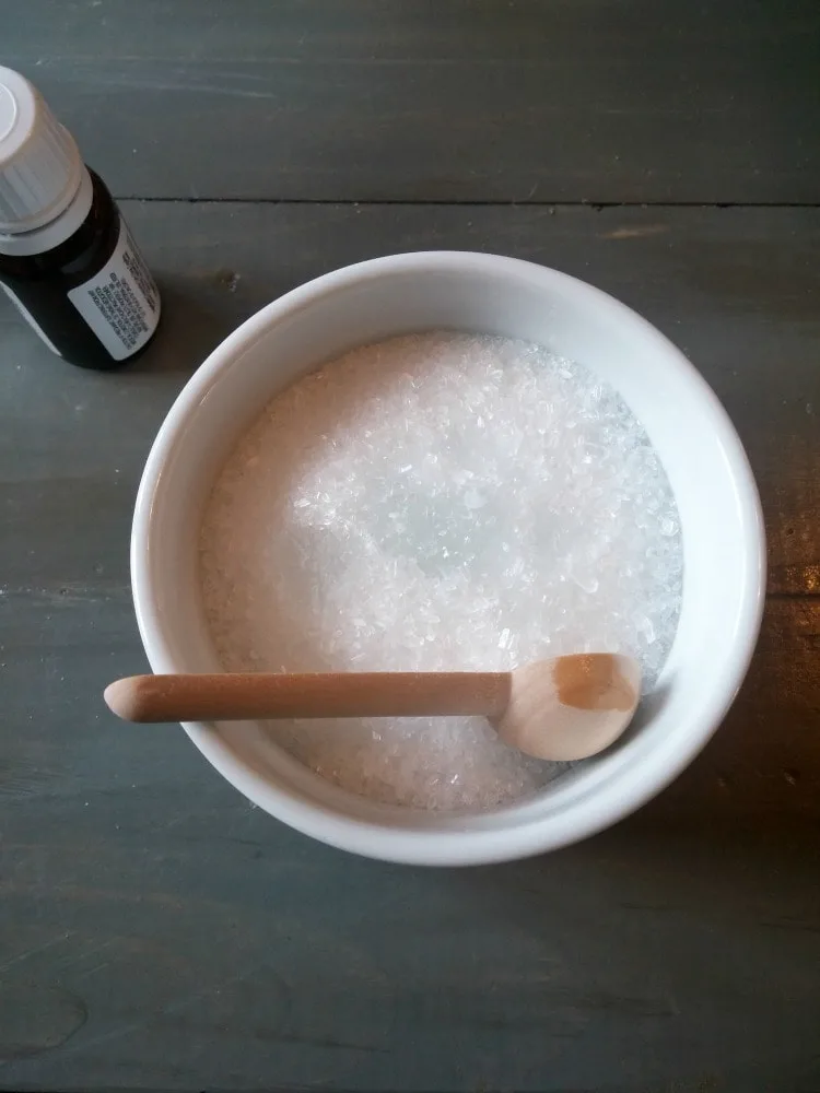 bath salt with essential oil