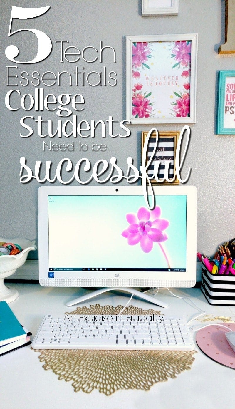 5 Tech Essentials College Students Need to be Successful | These 5 pieces of technology will help students achieve their full academic potential! These are great, I wish we had technology this awesome when I was in college!