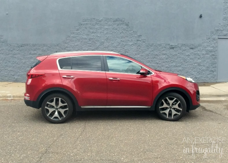 2017 Kia Sportage-I have never driven a Kia before but I gotta say I was really impressed! Once I started paying attention I realized that there are Kias everywhere. Great family SUV, lots of space and of course fun to drive! #DriveKia #DriveShop #ThePowerToSurprise #ad